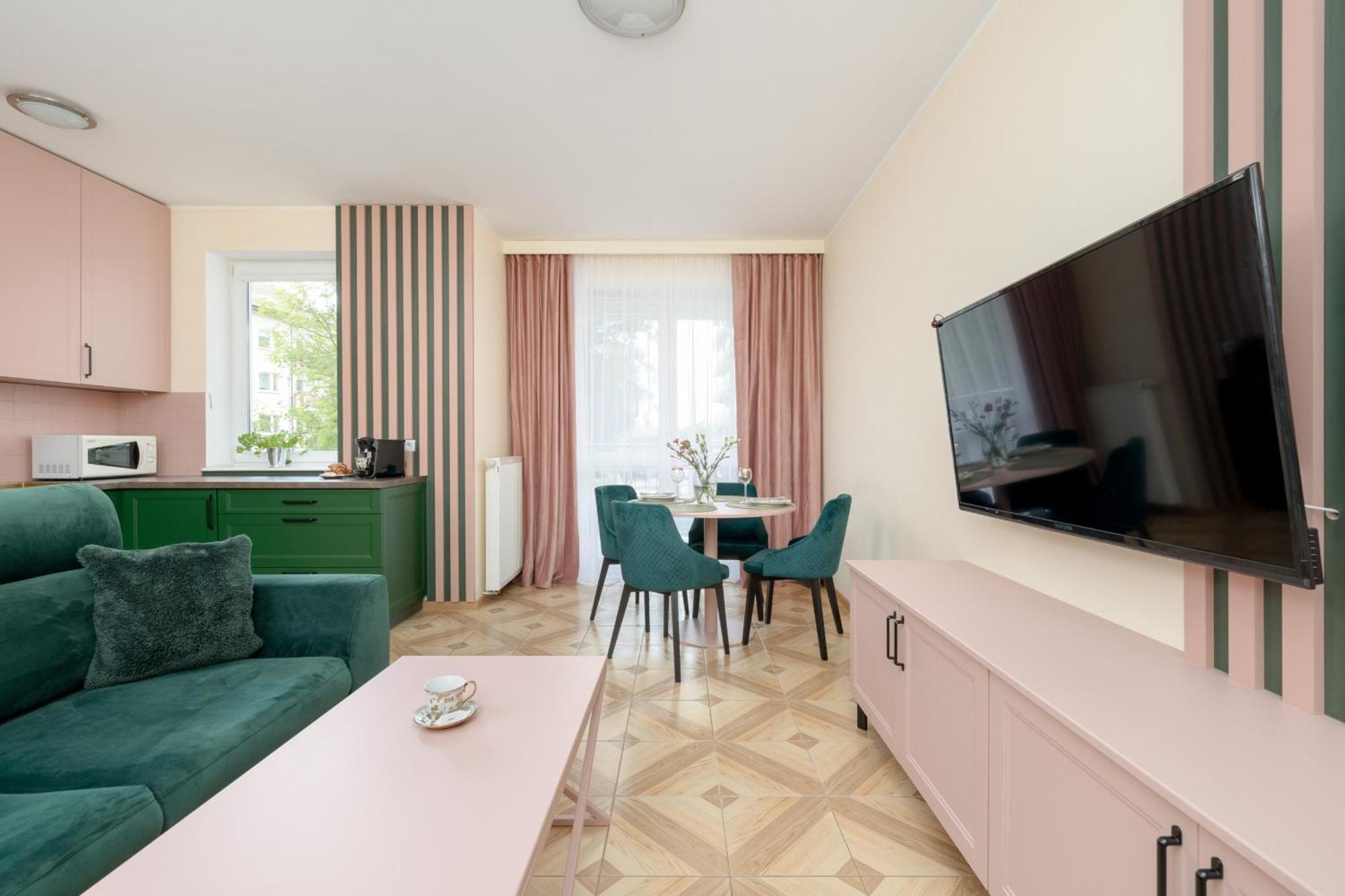 Wyjatkowy Z Parkingiem Blisko Morza By Renters Leilighet *