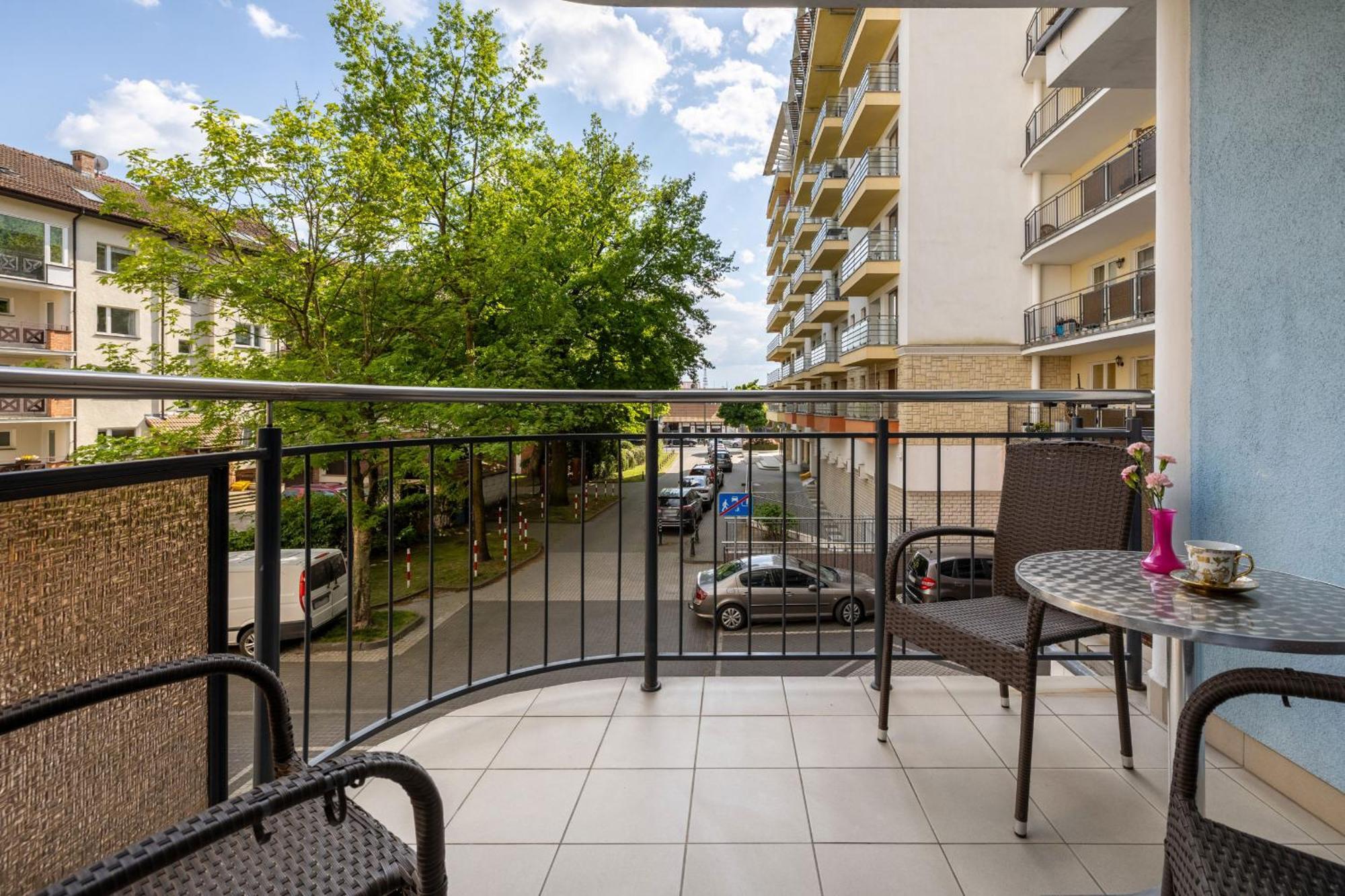 Apartament Wyjatkowy Z Parkingiem Blisko Morza By Renters Kołobrzeg